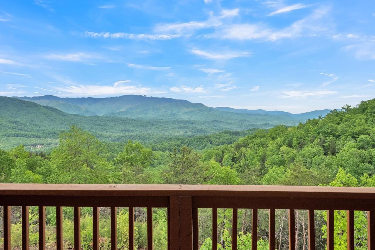 Sky Views - Panoramic Views Cabin Gatlinburg Esterno foto